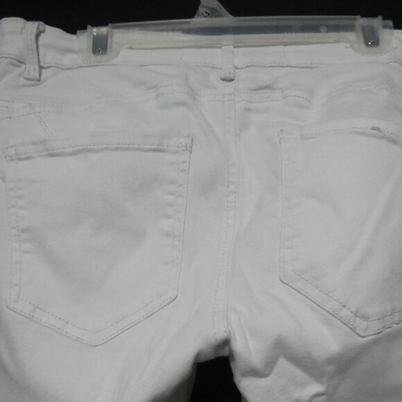 RIO DENIM | large | Classic White Slim Fit Denim / Jeans - Picture 11 of 16